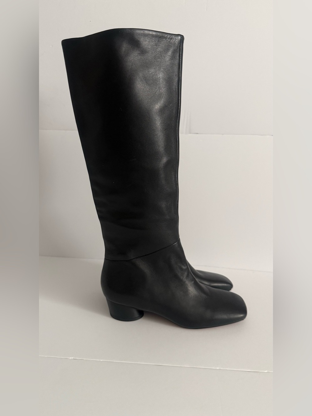 Vince Ramona Leather Knee-High Boots size 5.5